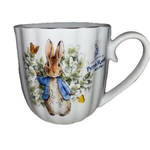 Peter Rabbit Coffee Mug Spring Flower Beatrix Potter Scalloped Gold Rim 14oz NEW